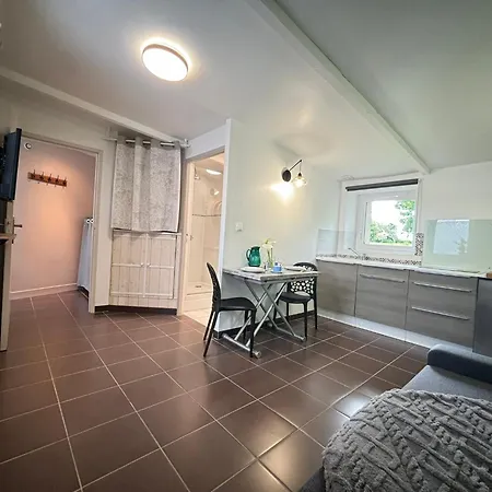 Apartment Ty An Avel